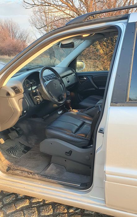 Mercedes ML270 w163 facelift