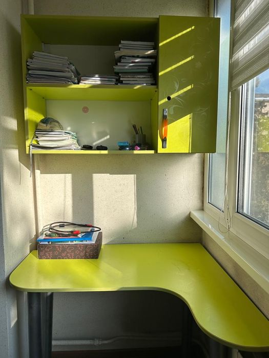 Продается набор детской  мебели