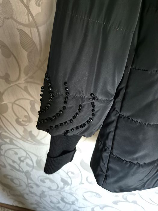 Продам куртку 46-48 р