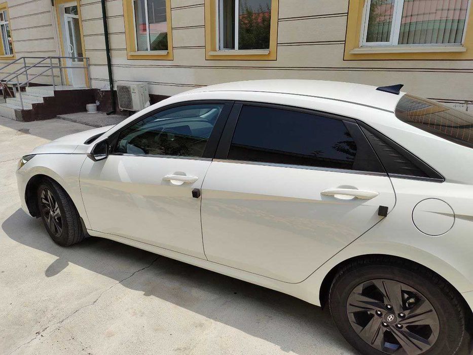 HYUNDAI элантра сотилади