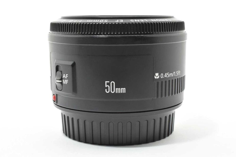 Объектив Canon EF 50mm f/1.8 II