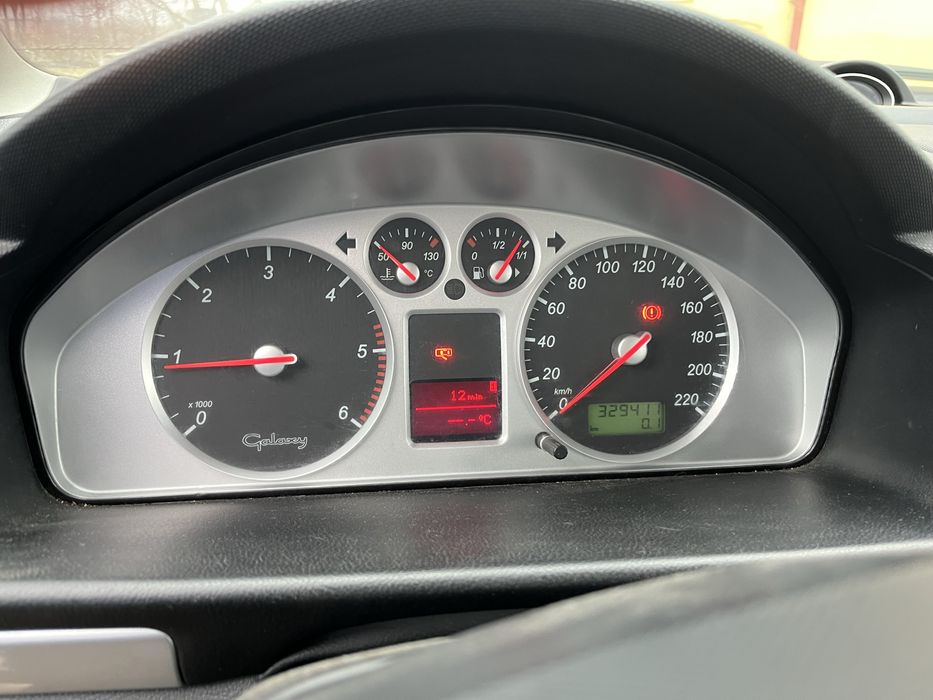 Ford Galaxy 1.9 TDI, 7 locuri.