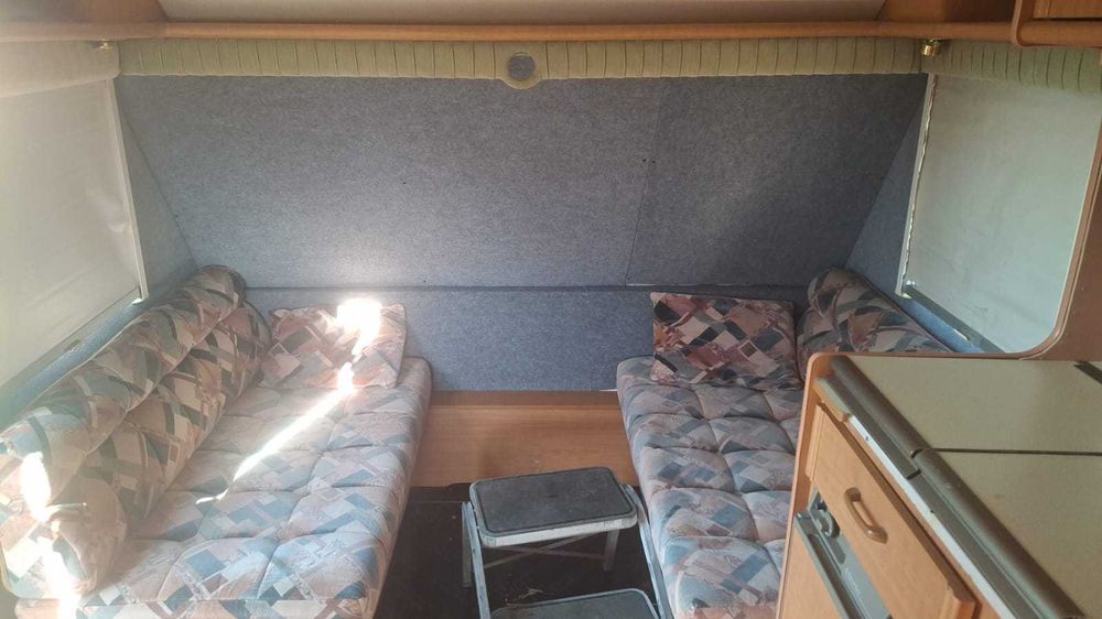 Rulota Adria pentru 4 persoane mobilata si utilata