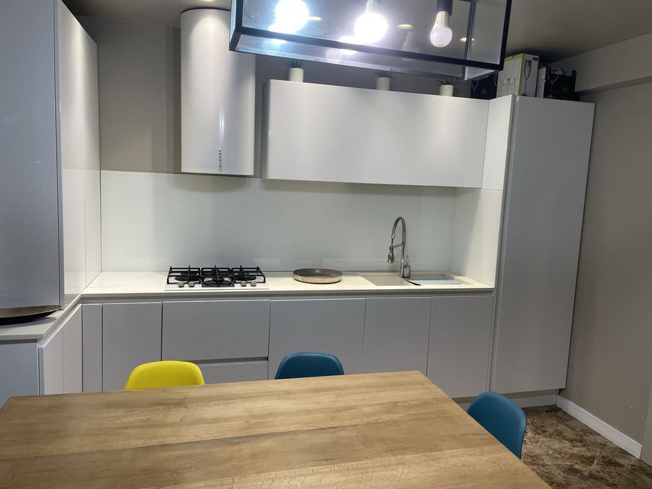 INCHIRIEZ CASA Ovidiu cartier rezidential, langa lac