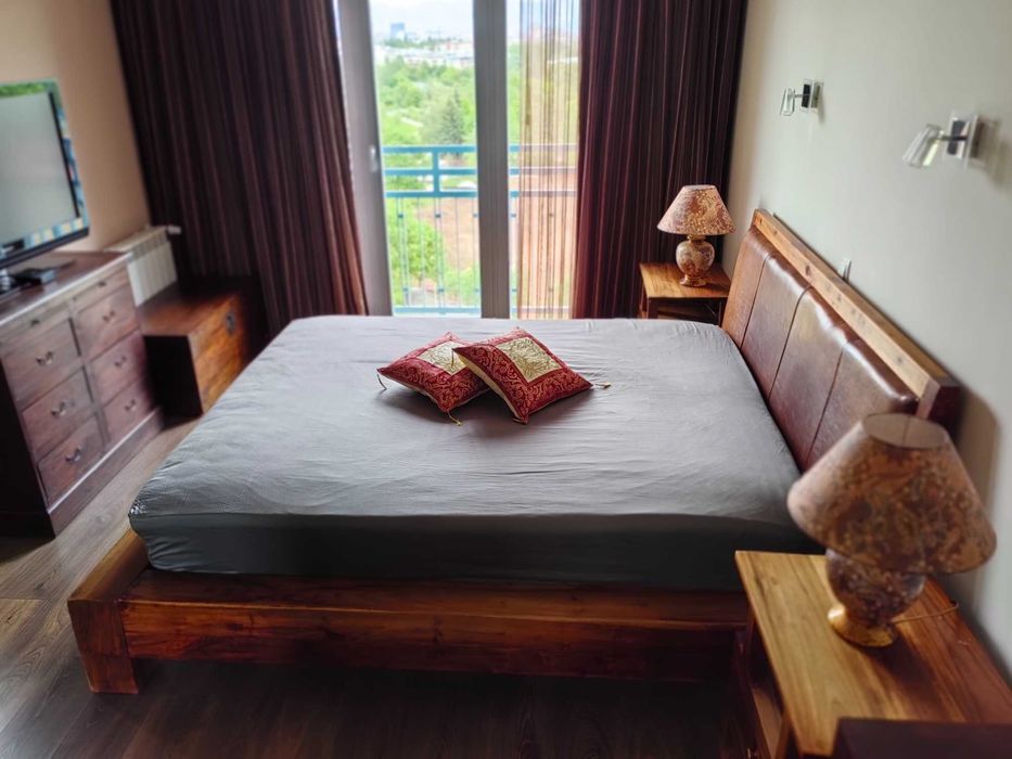 легло King Size от тиково дърво 160x200