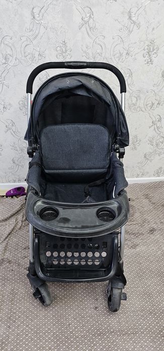 Продам б/у коляску