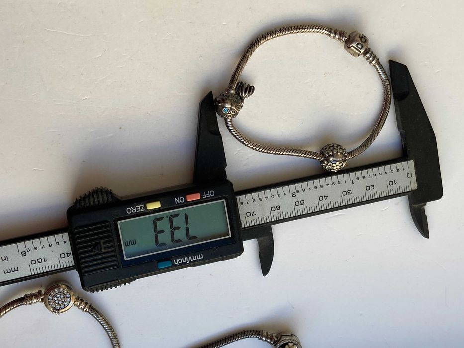 ЛОТ 5 Сребърни гривни Pandora