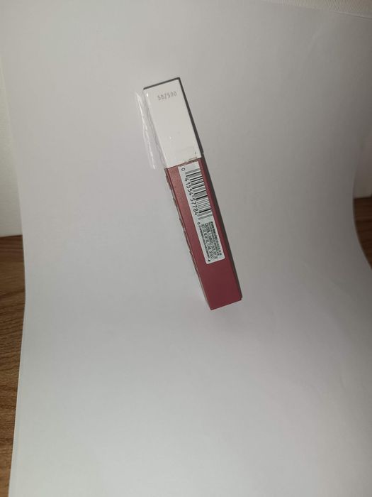 Maybelline New York Superstar Nr 180