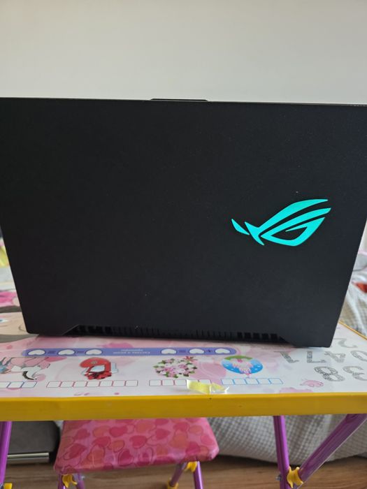 Мощный игровой Ноутбук Asus Rog Strix