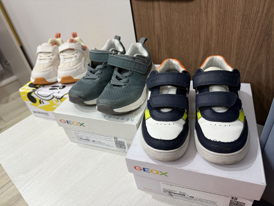 Детская обувь кроссовки