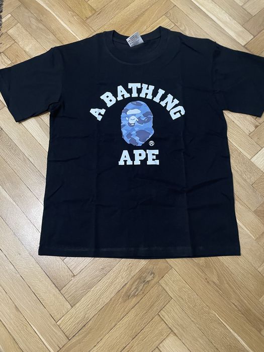 Тениски.    BAPE