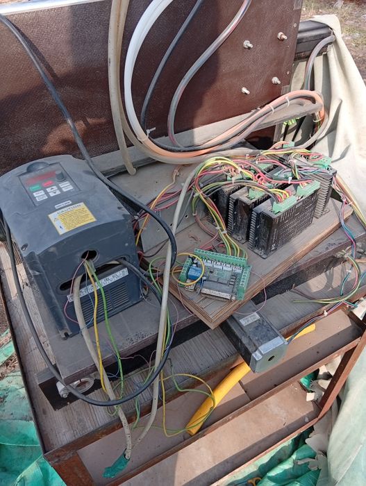 Фрезерный станок с ЧПУ