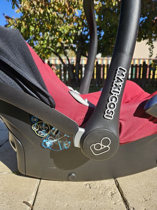 Scoică auto Maxi-Cosi pentru bebeluși până la 13 kg