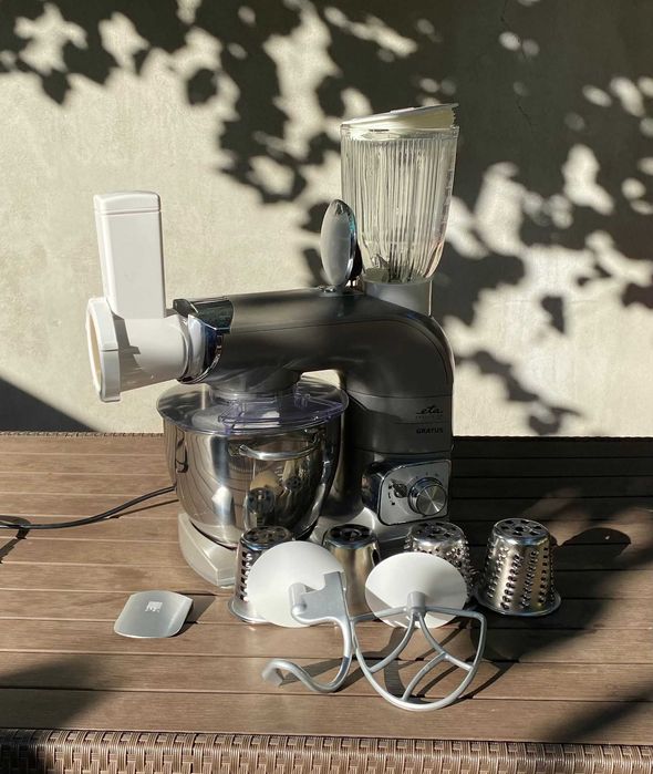 ETA Gratus - Robot de Bucatarie