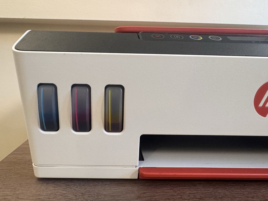 Продавам принтер HP smart tank 519