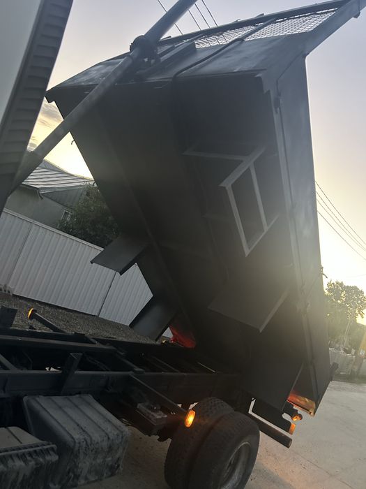 Camion basculabil iveco euro cargo 7.5 tone volan dreapta