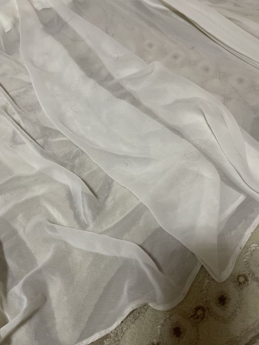 Платье нарядное шикарное