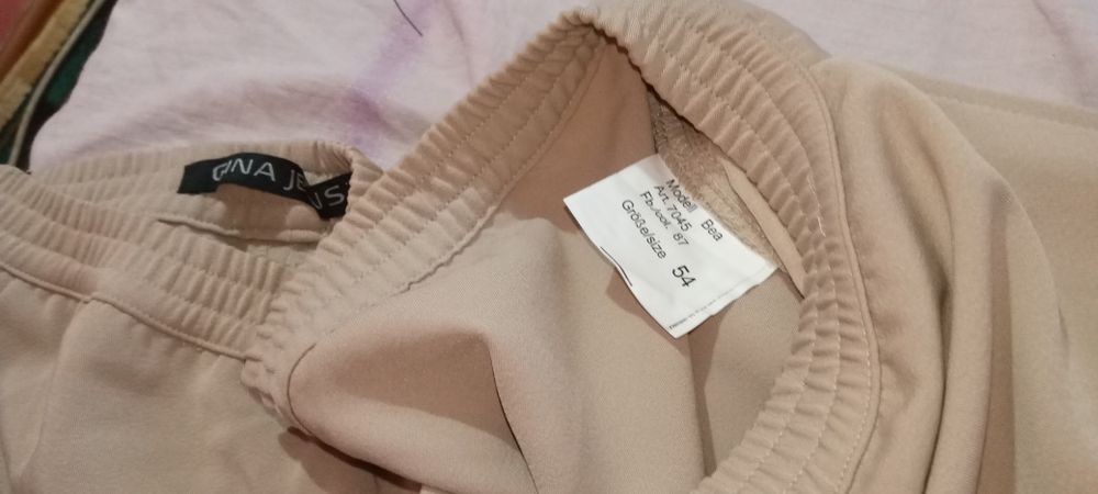 pantaloni dama 54