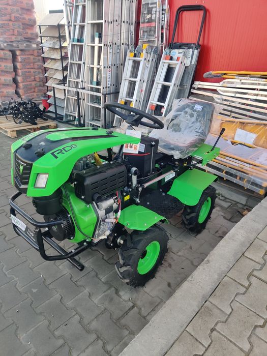 Vând motocultor RDB.