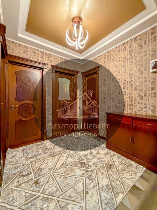 Продам квартиру буюк ипак йули 4-3-5 80м2