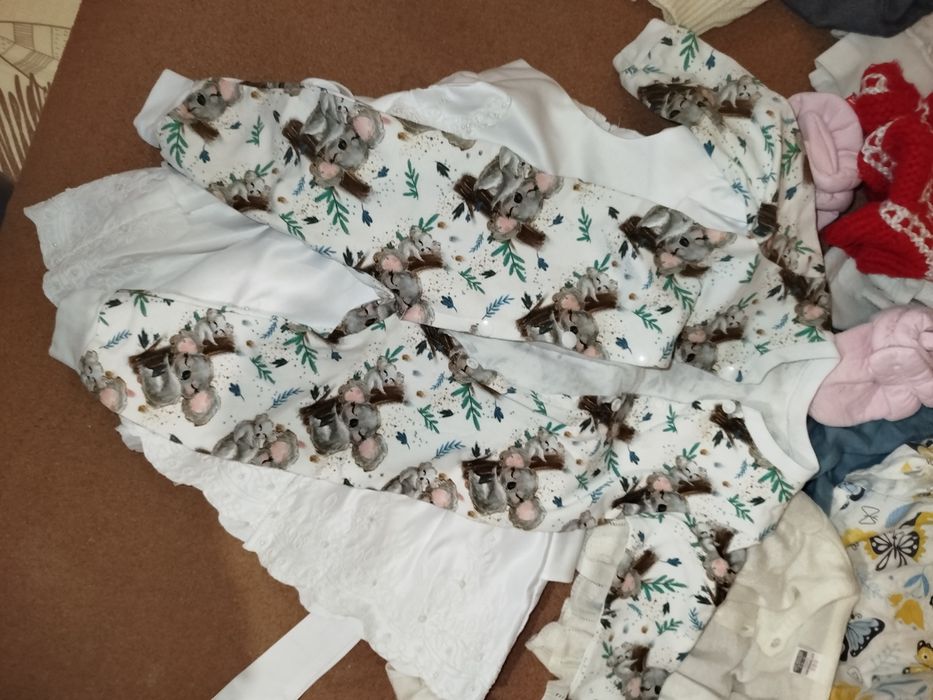 Отдам детские вещи за 50 тг