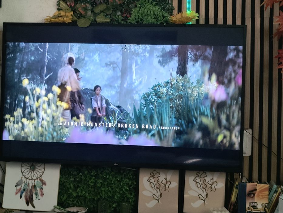 55 инча lG smart без драскотина
