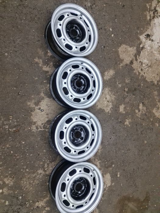 Диска.  Размер   14. Сатилади