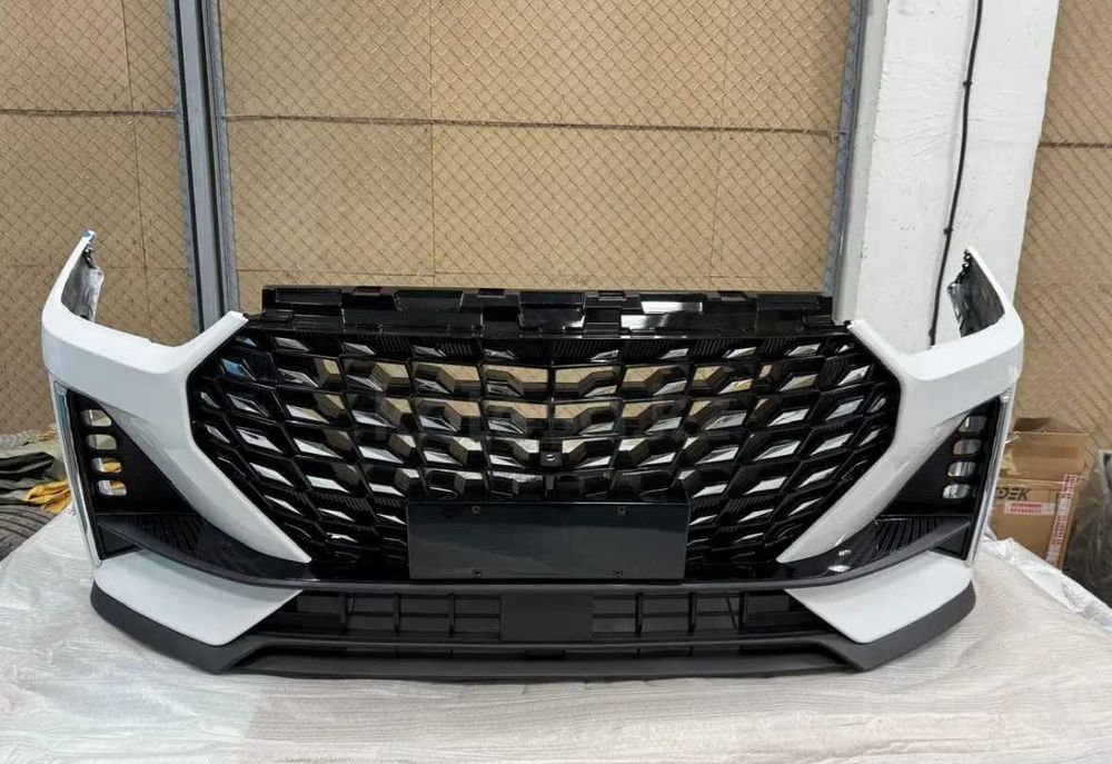 Бампер, кузовные детали X70 Plus