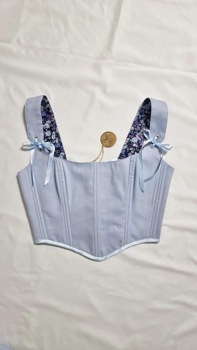 Съвременни Корсети