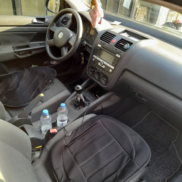 Vind  Golf 5 an 2004 1.9 TDI stare buna