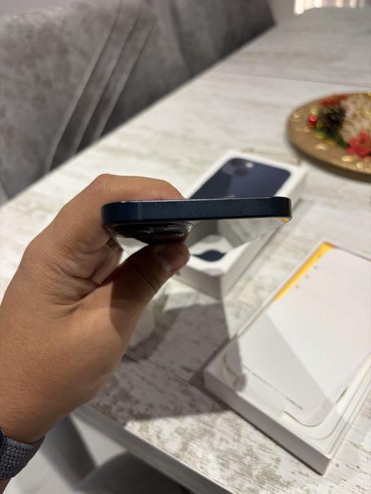 Iphone 13 foarte bun , pret negociabil