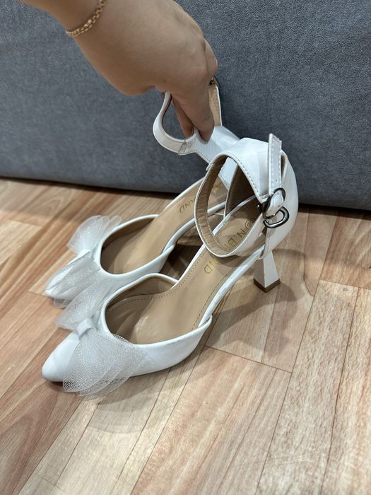 Продам туфли, осенние батильоны