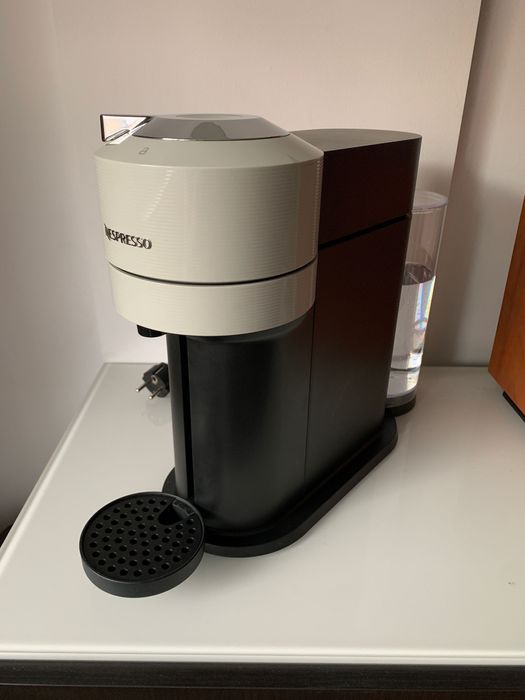Nespresso Vertuo Next cafea in stare buna