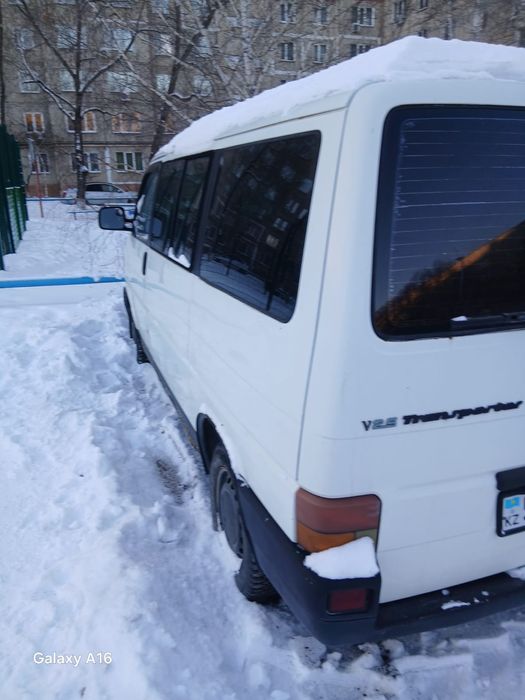 Продам бусик  т4