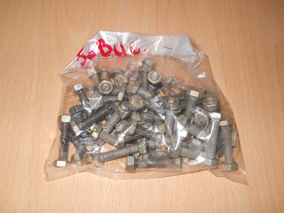 Șurub M6 x 35 mm + piulița