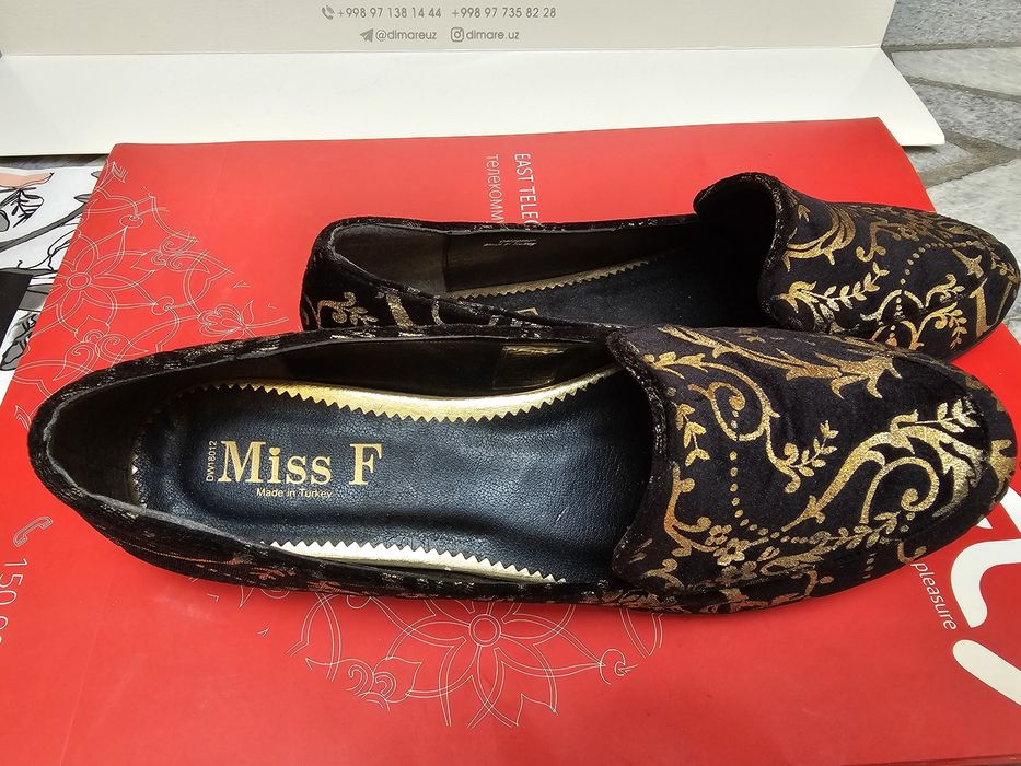 Обувь от  производителя,  качественная и  удобная.