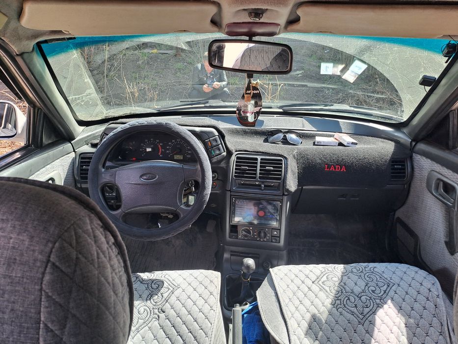 Продам Ваз 2110 срочно