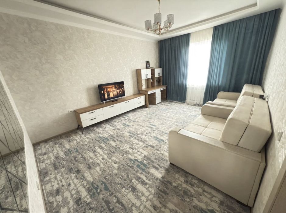 Продаётся 2-ком квартира в Чирчике рядом Рошша/Пединститут