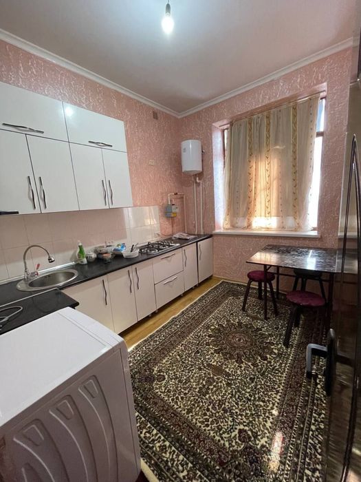 1 хоналик ижарага берилади.Горгаз