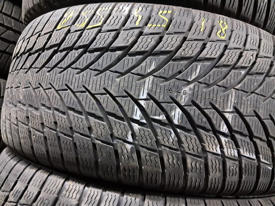 Anvelope second iarna 255 45 R18 Nokian 6mm 2022