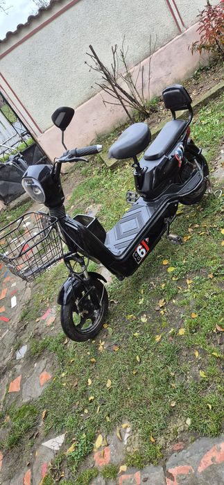 Scuter electric negru 20 Ah