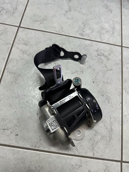 Mercedes a253 GLC заден ляв колан