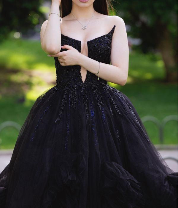 Бална рокля Стоян Радичев