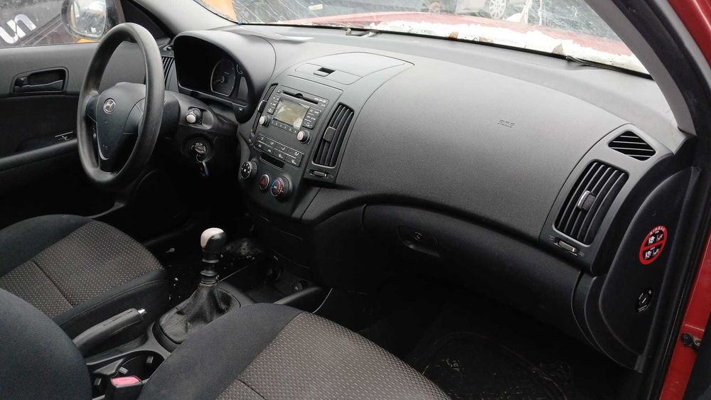 Dezmembrez Hyundai I30 - 1.6 CRDI DIN 2008 - Euro 4 - D4FB
