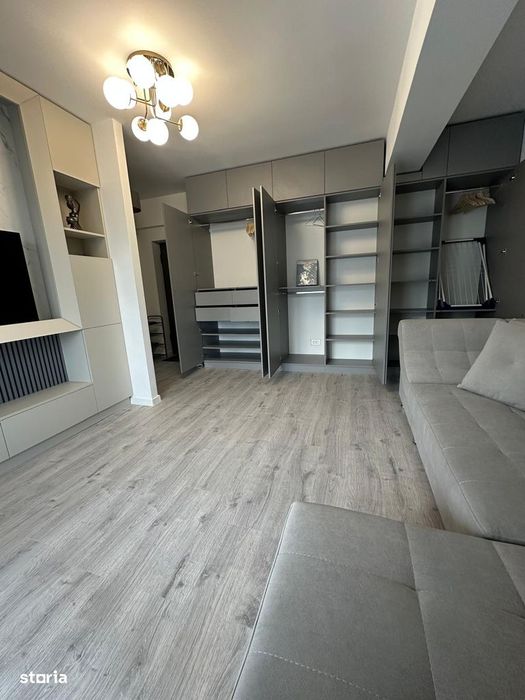 De Inchiriat Apartament Cu 1 Camera & Parcare Subterana  / 400 €/Lună
