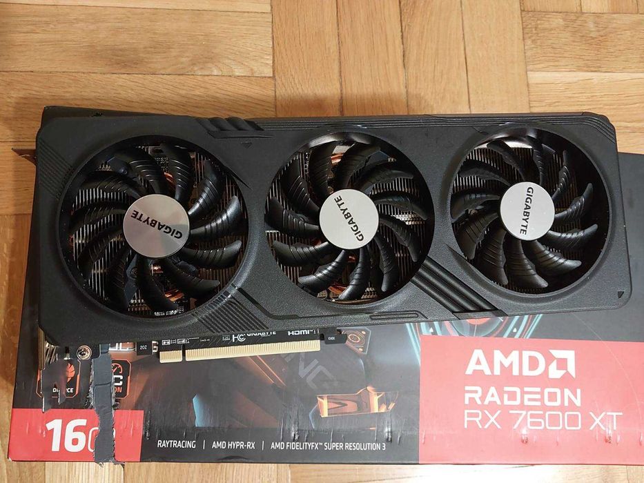 Gigabyte RX 7600XT 16GB Gaming OC