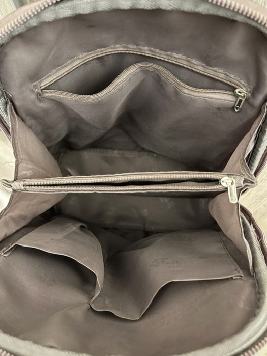 Ghiozdan și geantă 2in1