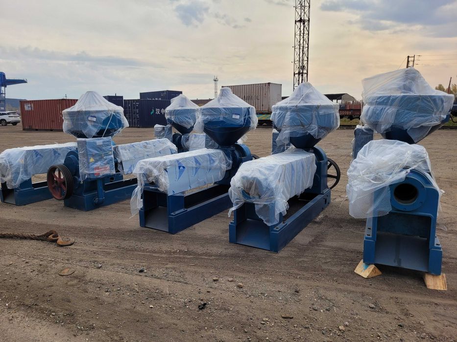 Маслопресс YZYX168