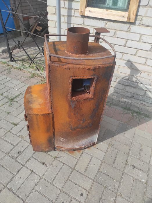Продам котел, трубу на металл