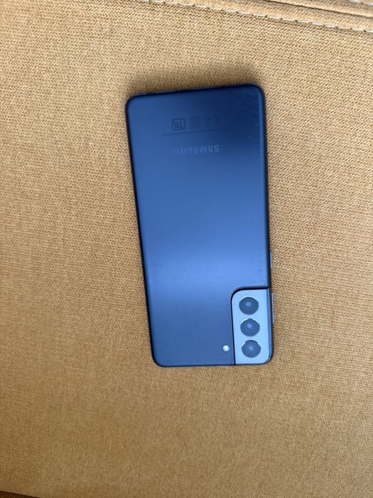 Samsung s21 5G на 128